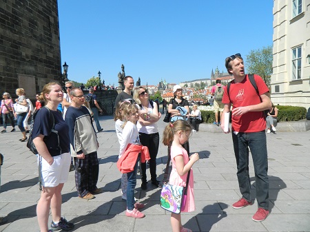 Karlův most, Peprná procházka, procházky po Praze pro děti, volný čas s dětmi v Praze